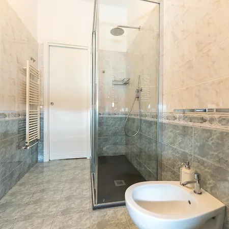 Appartamento Casa Incantevole Fronte Mare - Via Buozzi Pescara